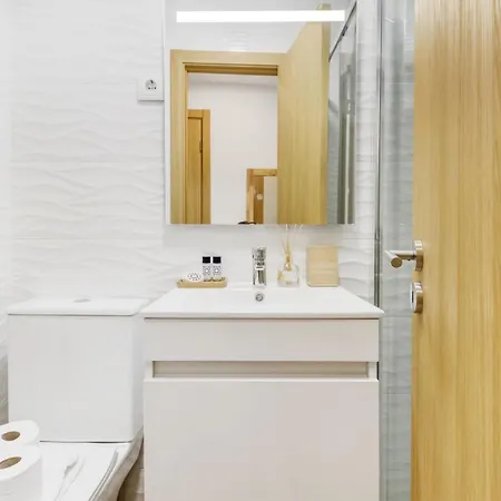 Apartman Cosy Heart Of Santos - Ac | By Airnest Lisboa