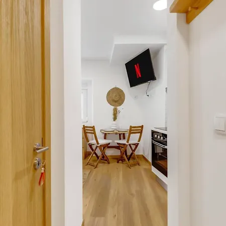 Apartment Cosy Heart Of Santos - Ac | By Airnest Lisbon