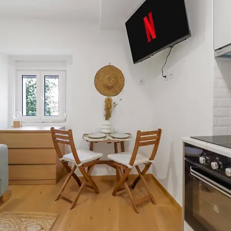 Apartment Cosy Heart Of Santos - Ac | By Airnest *